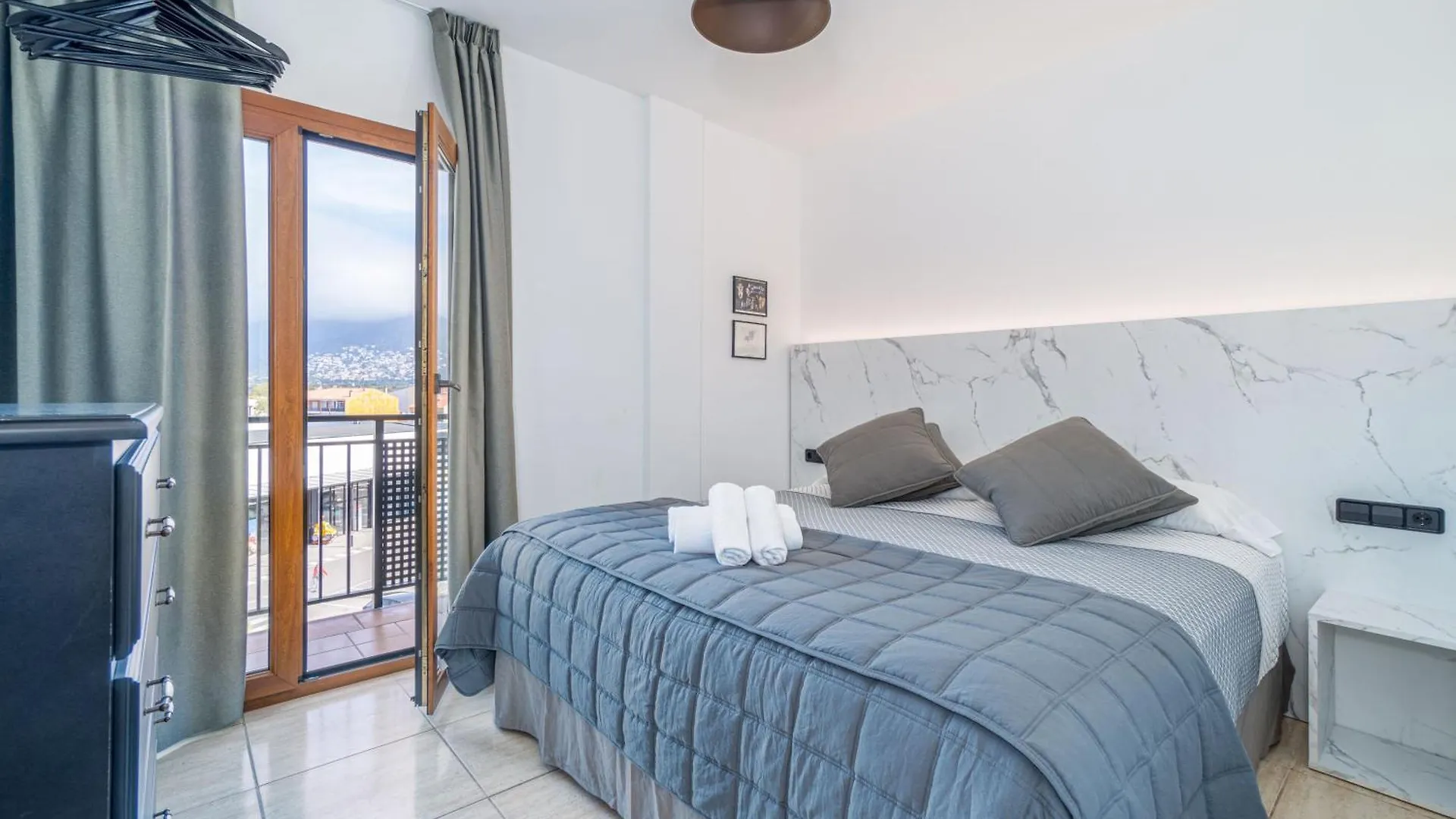 Hotel Montmar Rosas 3*,
