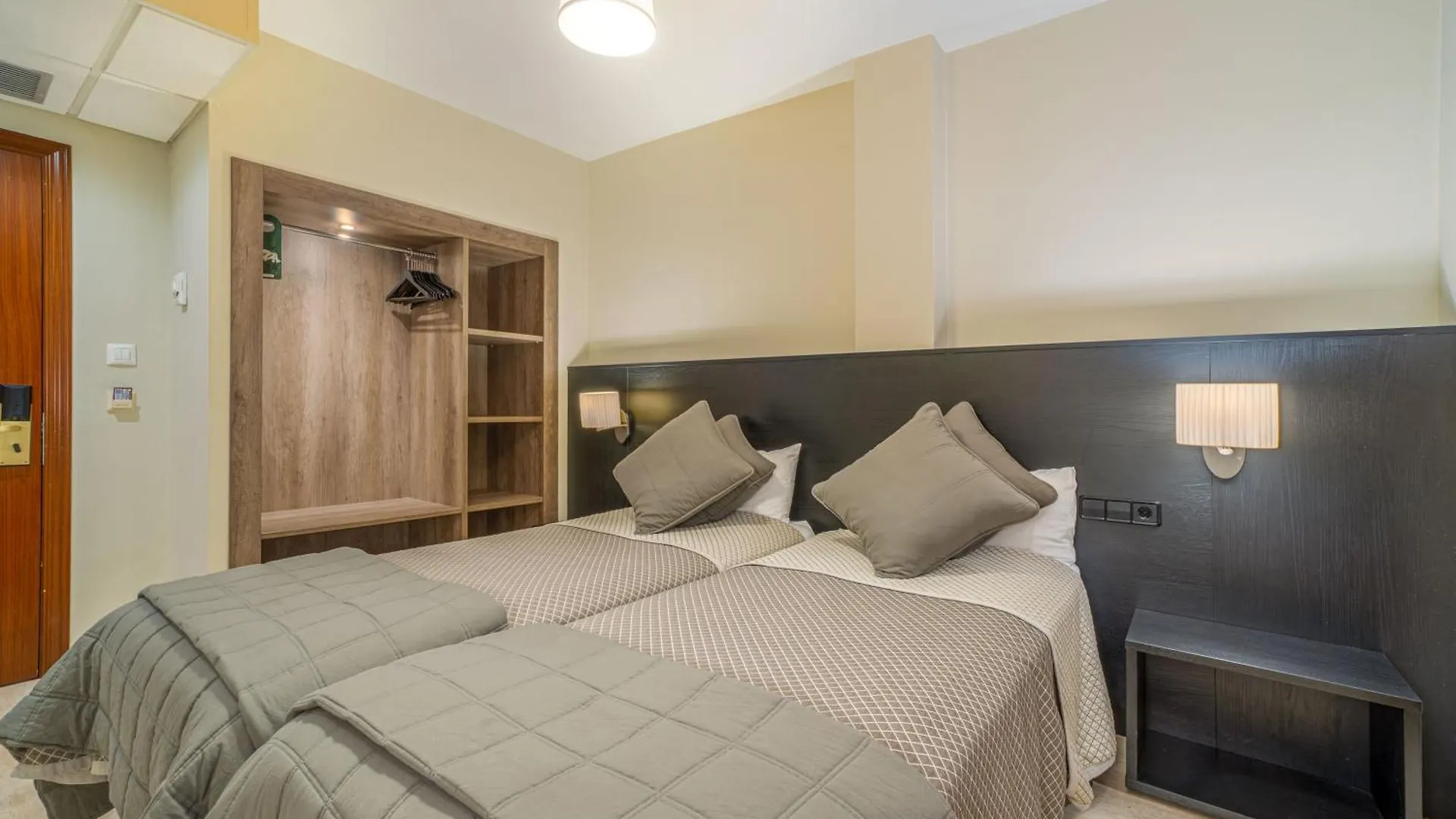Hotel Montmar Rosas