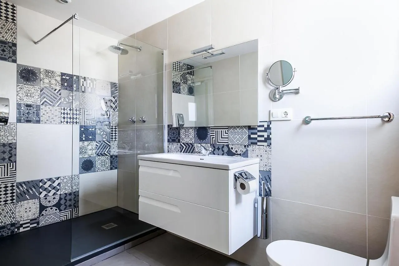 Hotel Montmar Roses 3*,  Spain